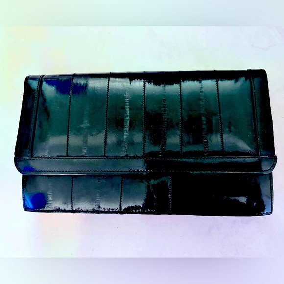 💥CLOSET KEPT!💥 Vintage Eel Skin Patent Baby Soft Leather Clutch Wallet Purse💥 - Picture 2 of 8